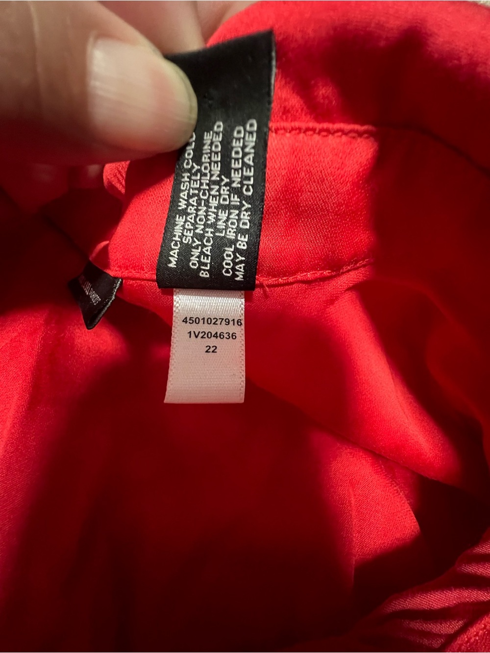 Sleeveless Red Button-Front Dress - Picture 4 of 5